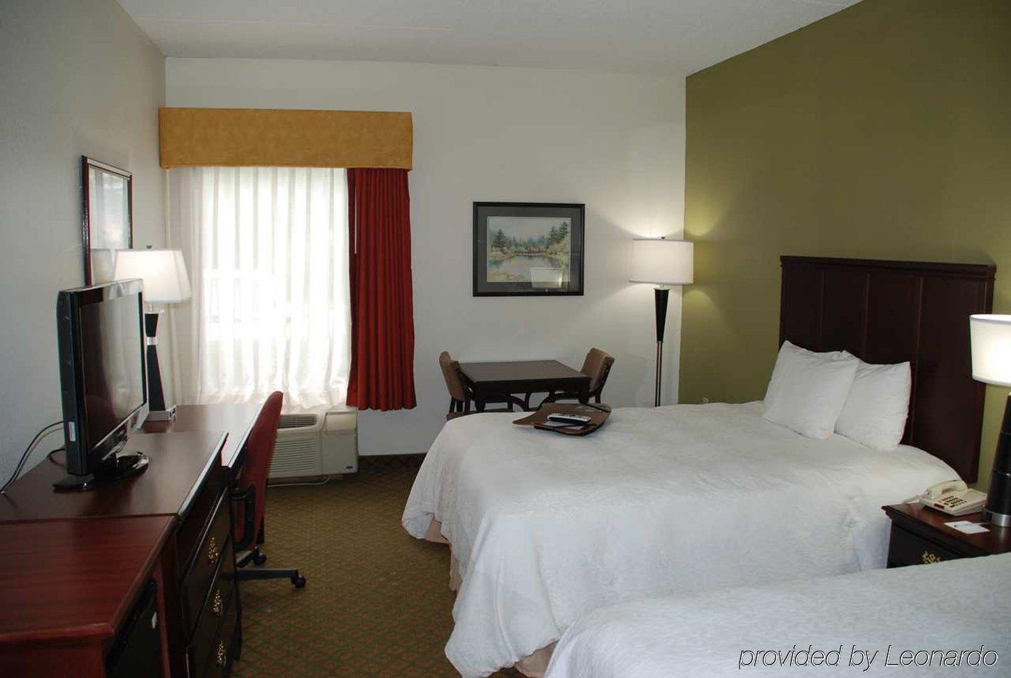 Comfort Inn Darien - North Brunswick Buitenkant foto